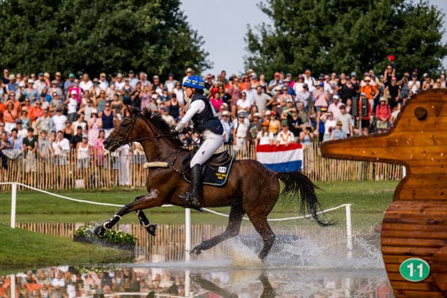 260815 Sofia Sjöborg of Sweden with horse Bryjamolga van het Marienshof compete in the Eventing Cross-Country during day 5 of the 2026 FEI World Championships on August 15, 2026 in Aachen. Photo: Emma Wallskog BILDBYRAN kod EW EW0685 ridsport equestrian rid-vm 2026 2026 fei world championships bbeng ridsport-vm fälttävlan eventing terrängritt terräng sweden sverige *** August 15, 2026: Sofia Sjöborg of Sweden, riding Bryjamolga van het Marienshof, competes in the Eventing Cross Country on Day 5 of the 2026 FEI World Championships in Aachen. 2026 in Aachen. Photo by Emma Wallskog, BILDBYRAN, code EW EW0685. equestrian sports, riding, 2026 World Championships, 2026 FEI World Championships, BBENG, equestrian sports, World Championships, eventing, cross-country, Sweden  Copyright: EMMAxWALLSKOG BB260815EW021