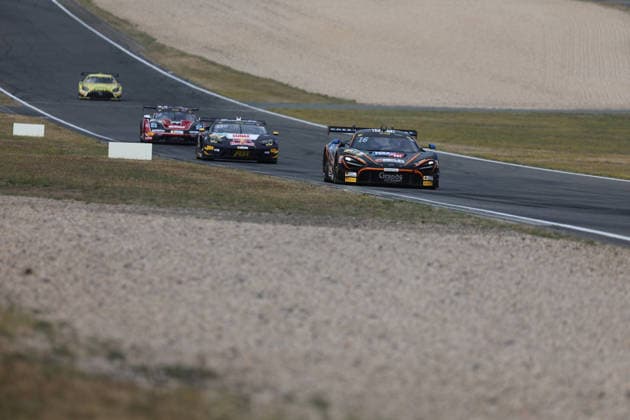 Nürburg, Deutschland 15.- 16. August 2026: DTM - 2026 - Nürburgring - Qualifying Samstag Im Bild: Timo Glock (GER 16) führt das Feld an. Nürburgring Rheinland-Pfalz *** Nürburg, Germany, August 15–16, 2026; 2026 DTM Nürburgring Qualifying, Saturday; Pictured: Timo Glock (GER 16) leads the field at the Nürburgring, Rhineland-Palatinate Copyright: xFotostandx xFWMEDIAx