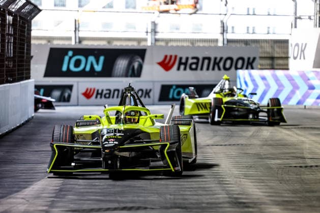 Jake Dennis (Andretti Formula E, 27) zweites freies Training Free Practice 2, ABB FIA Formula E World Championship, WM, Weltmeisterschaft London e-Prix 2026, Vereinigtes Koenigreich, Saison 12 2025 26, Runde 16, 15.07.2026, ABB FIA Formula E World Championship, London e-Prix 2026, Vereinigtes Koenigreich, Saison 12 2025 26, Runde 16, 15.07.2026 London *** Jake Dennis Andretti Formula E, 27th Free Practice Session 2, ABB FIA Formula E World Championship, London e-Prix 2026, United Kingdom, Season 12 (2025–26), Round 16, July 15, 2026, ABB FIA Formula E World Championship, 2026 London ePrix, United Kingdom, Season 12 (2025–26), Round 16, July 15, 2026, London Copyright: xEibner-Pressefoto LauraxRoemerx EP_LRR