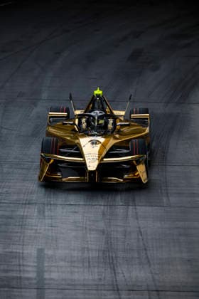 2026 FORMULA E LONDON ePRIX 07 GUNTHER Maximilian (ger), DS Penske, DS E-Tense FE25, action during the London ePrix, 16th and 17th round of the 2025-26 ABB FIA Formula E World Championship, WM, Weltmeisterschaft on the ExCel London Circuit from August 14 to 16, 2026 in London, United Kingdom -  Copyright: xGREGORYxLENORMANDx