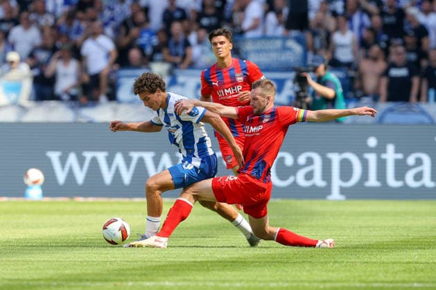 15.082026, xtgx, Fussball - 2.Bundesliga Hertha BSC Berlin - 1.FC Heidenheim emspor, v.l. Soufian Gouram (Hertha, 33, Patrick Mainka (Heidenheim, 6) Zweikampf, Duell, Kampf, tackle (DFL DFB REGULATIONS PROHIBIT ANY USE OF PHOTOGRAPHS as IMAGE SEQUENCES and or QUASI-VIDEO) Berlin *** 15 082026, xtgx, Soccer 2. Bundesliga Hertha BSC Berlin 1 FC Heidenheim emspor, from left: Soufian Gouram (Hertha), 33, Patrick Mainka (Heidenheim), 6, tackle, duel, battle, DFL DFB REGULATIONS PROHIBIT ANY USE OF PHOTOGRAPHS AS IMAGE SEQUENCES AND OR QUASI-VIDEO, Berlin