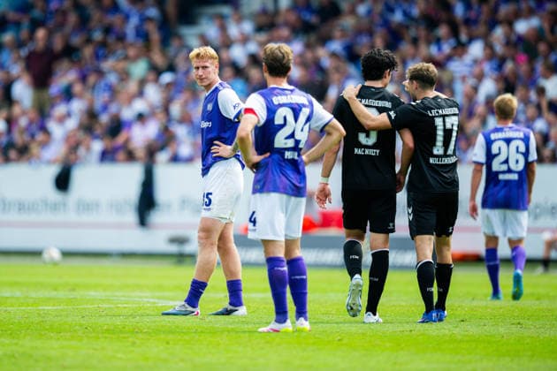 15.08.2026 - Fußball, 2026 2027, 2. Bundesliga, 2. Spieltag, VfL Osnabrück - 1. FC Magdeburg: (L-M) Bjarke Jacobsen (Osnabrück), Jannik Müller (Osnabrück) DFL REGULATIONS PROHIBIT ANY USE OF PHOTOGRAPHS AS IMAGE SEQUENCES AND OR QUASI-VIDEO. *** August 15, 2026 Soccer, 2026–2027, 2. Bundesliga, Matchday 2, VfL Osnabrück 1 FC Magdeburg L M Bjarke Jacobsen Osnabrück, Jannik Müller Osnabrück DFL regulations prohibit any use of photographs as image sequences and or quasi-video