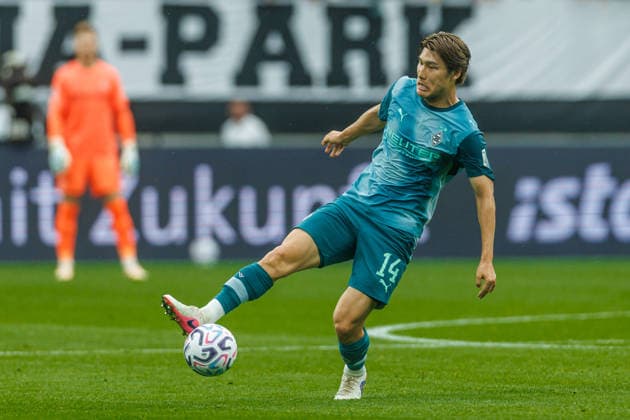 Daiki Hashioka (Borussia Moenchengladbach) controls the ball during the pre-season friendly match between Borussia Moenchengladbach and Aston Villa at ista-Borussia-Park on August 15, 2026 in Moenchengladbach, Germany. (Photo by Mario Hommes DeFodi Images) - *** Daiki Hashioka of Borussia Mönchengladbach controls the ball during the preseason friendly match between Borussia Mönchengladbach and Aston Villa at ista Borussia Park on August 15, 2026, in Mönchengladbach, Germany. Photo by Mario Hommes, DeFodi Images