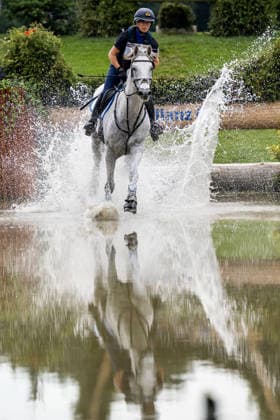 260815 Vittoria Panizzon of Italy with the horse DHI Jackpot compete in the Eventing Cross-Country during day 5 of the 2026 FEI World Championships on August 15, 2026 in Aachen. Photo: Emma Wallskog BILDBYRAN kod EW EW0685 ridsport equestrian rid-vm 2026 2026 fei world championships bbeng ridsport-vm fälttävlan eventing terrängritt terräng *** August 15, 2026: Vittoria Panizzon of Italy, riding DHI Jackpot, competes in the Eventing Cross Country on Day 5 of the 2026 FEI World Championships in Aachen. 2026 in Aachen. Photo by Emma Wallskog, BILDBYRAN, code EW EW0685. equestrian sports, riding, 2026 World Championships, 2026 FEI World Championships, BBENG, equestrian sports, World Championships, eventing, cross-country  Copyright: EMMAxWALLSKOG BB260815EW080