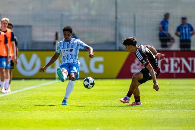 David Udogu (SV Stuttgarter Kickers, 27) Eintracht Frankfurt II vs. SV Stuttgarter Kickers, Fussball, Regionalliga Suedwest, 2. Spieltag, Saison 2026 2027, 15.08.2026 Eibner-Pressefoto Attila Ziga Eintracht Frankfurt II vs. SV Stuttgarter Kickers, Fussball, Regionalliga Suedwest, 2. Spieltag, Saison 2026 2027, 15.08.2026 Dreiech *** David Udogu, SV Stuttgarter Kickers, 27; Eintracht Frankfurt II vs. SV Stuttgarter Kickers, soccer, Regionalliga Southwest, Matchday 2, 2026–2027 season, August 15, 2026 Eibner Press Photo Attila Ziga Eintracht Frankfurt II vs. SV Stuttgarter Kickers, Soccer, Regionalliga Southwest, Matchday 2, 2026–2027 Season, August 15, 2026 Dreiech Copyright: xEibner-Pressefotox EP_AZA