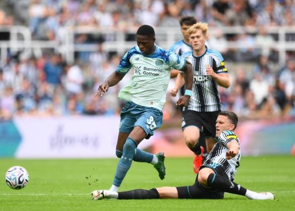 Sven Botman of Newcastle United challenges Christian Kofane of Bayer Leverkusen Newcastle United v Bayer Leverkusen, Pre Season Friendly, Football, St James Park, Newcastle, UK - 15 Aug 2026Newcastle St James Park United Kingdom EDITORIAL USE ONLY No use with unauthorised audio, video, data, fixture lists, club league logos or live services. Online in-match use limited to 120 images, no video emulation. No use in betting, games or single club league player publications.  Copyright: xRichardxLee Shutterstockx 17070129ak
