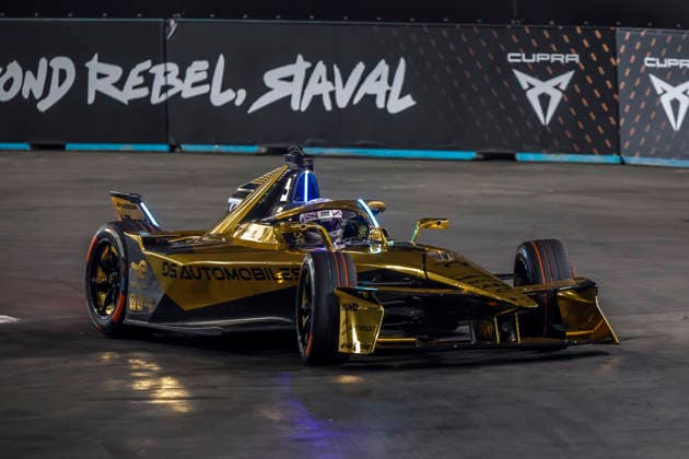2026 FORMULA E LONDON ePRIX 77 BARNARD Taylor (gbr), DS Penske, DS E-Tense FE25, action during the London ePrix, 16th and 17th round of the 2025-26 ABB FIA Formula E World Championship, WM, Weltmeisterschaft on the ExCel London Circuit from August 14 to 16, 2026 in London, United Kingdom -  Copyright: xGREGORYxLENORMANDx