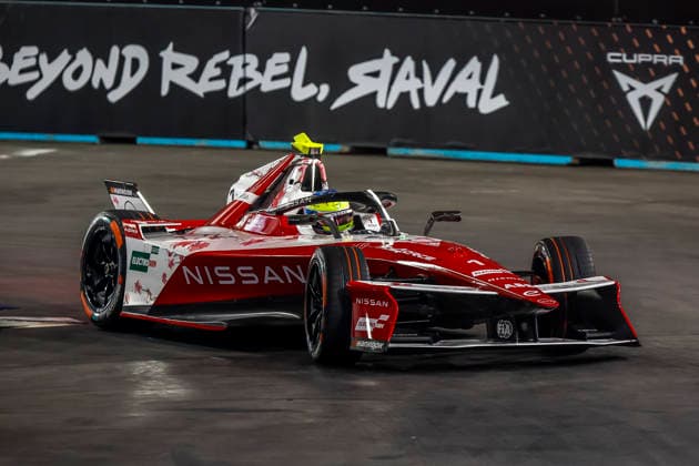 2026 FORMULA E LONDON ePRIX 01 ROWLAND Oliver (gbr), Nissan Formula E Team, Nissan e-4ORCE 05, action during the London ePrix, 16th and 17th round of the 2025-26 ABB FIA Formula E World Championship, WM, Weltmeisterschaft on the ExCel London Circuit from August 14 to 16, 2026 in London, United Kingdom -  Copyright: xGREGORYxLENORMANDx