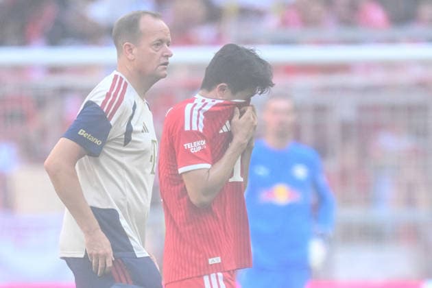 Min-jae Kim (FC Bayern Muenchen) injured during the Telekom Cup match between FC Bayern Muenchen and RB Leipzig at Allianz Arena on August 15, 2026 in Munich, Germany. (Photo by Harry Langer DeFodi Images) - *** Min Jae Kim of FC Bayern Munich was injured during the Telekom Cup match between FC Bayern Munich and RB Leipzig at the Allianz Arena on August 15, 2026, in Munich, Germany. Photo by Harry Langer, DeFodi Images