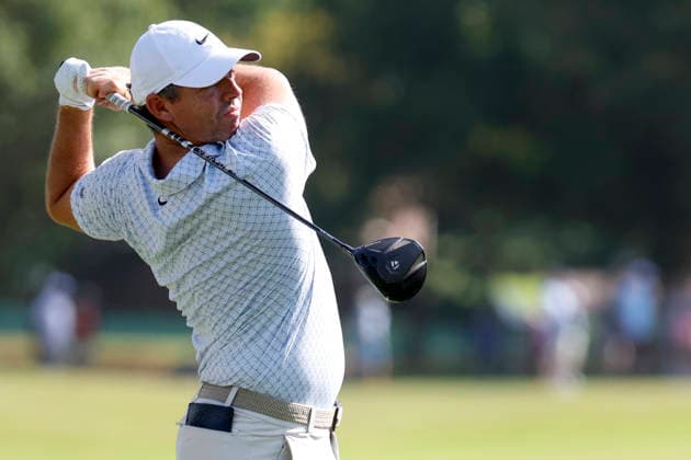 MEMPHIS, TN - AUGUST 15: Rory Mcllroy of Northern Ireland watches his tee shot on No. 12 during the third round of the FedEx St. Jude Championship, August 15, 2026, at TPC Southwind in Memphis, Tennessee. (Photo by Matthew Maxey Icon Sportswire) GOLF: AUG 15 PGA, Golf Herren FedEx St. Jude Championship EDITORIAL USE ONLY Icon260815010
