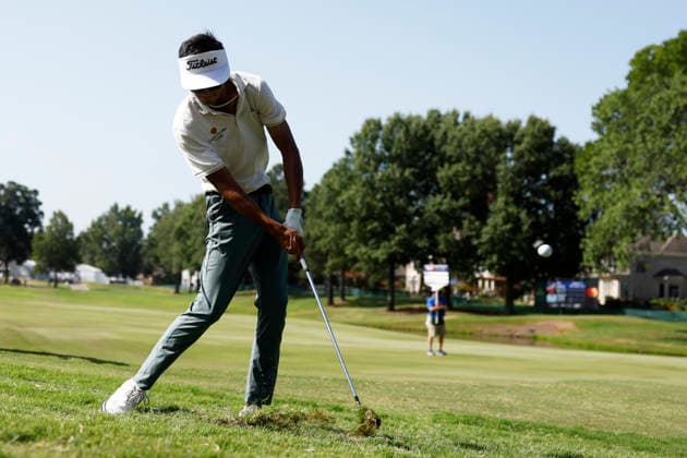 MEMPHIS, TN - AUGUST 15: Ricky Castillo of the United States hits from the rough on No. 18 during the third round of the FedEx St. Jude Championship, August 15, 2026, at TPC Southwind in Memphis, Tennessee. (Photo by Matthew Maxey Icon Sportswire) GOLF: AUG 15 PGA, Golf Herren FedEx St. Jude Championship EDITORIAL USE ONLY Icon260815015