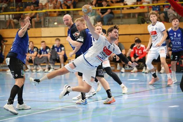 Handball, friendly match, VfL Lübeck-Schwartau v Grindstedt GIF