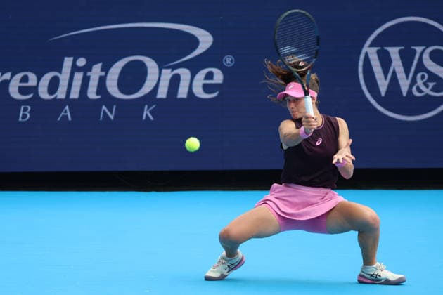 August 15, 2026, Mason, Oh, USA: Cincinnati Open Tennis 2026 - Zeynep Sonmez plays a ball against Amanda Anisimova. Cincinnati Open Tennis 2026  - ZUMAn24_ 20260815_zaf_n24_029 Copyright: xWallyxNellx