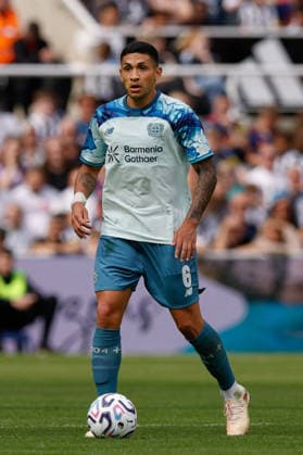 Newcastle United v Bayer 04 Leverkusen, Pre-Season Friendly Ezequiel Fernandez of Bayer Leverkusen looks to make a pass during the Newcastle United v Bayer 04 Leverkusen at St. James Park, Newcastle Upon Tyne, England on 15 August 2026 Credit: Craig Cowan Every Second Media Editorial use only. All images are copyright Every Second Media Limited. No images may be reproduced without prior permission. Copyright: xIMAGO EveryxSecondxMediax ESM-2094-0114 CraigxCowanx xEveryxSecondxMediax