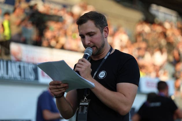 SOCCER - BL, Sturm vs Altach GRAZ,AUSTRIA,15.AUG.26 - SOCCER - ADMIRAL Bundesliga, SK Sturm Graz vs SCR Altach. Image shows stadion speaker Dennis Buchrieser.  GEPAxpictures xChrisxBauer