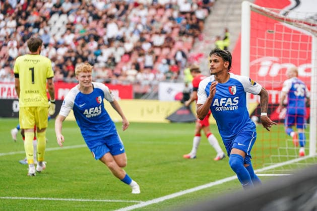 2026-8-15 FC Utrecht v AZ Alkmaar - Dutch Vriendenloterij Eredvisie UTRECHT, NETHERLANDS - AUGUST 15: Weslley Patati of AZ Alkmaar celebrates after scoring his teams second goal during the Dutch Vriendenloterij Eredvisie match between FC Utrecht and AZ Alkmaar at Stadion Galgenwaard on August 15, 2026 in Utrecht, Netherlands. Utrecht Stadion Galgenwaard Netherlands Content not available for redistribution in The Netherlands directly or indirectly through any third parties. Copyright: xAndrexWeeningx