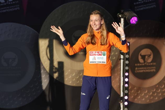 UK: 27th European Athletics Championships - Birmingham 2026, 15 August 2026 BIRMINGHAM, ENGLAND: August 15: Femke Broeders-Bol of Netherlands in the medal ceremony of the Women™s 800m during day five of the 27th European Athletics Championships at Alexander Stadium on August 15 2026 Photo by Ben Booth SportPix SIPA USA Birmingham Alexander Stadium West Midlands England Copyright: xBenxBoothx