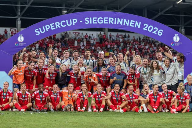 GER, Ingolstadt, Bayern München vs VfL Wolfsburg, DFB, Google Pixel Supercup der Frauen, Fussball, Spielzeit 2026 2027, Audi-Sportpark, Finale im Bild: FC Bayern München Frauen gewinnen den Supercup der Frauen, gewinnen das Finale nach 3:0 Toren gegen Wolfsburg, Jubel, Freude und Emotionen mit dem Pokal DFB DFL REGULATIONS PROHIBIT ANY USE OF PHOTOGRAPHS AS IMAGE SEQUENCES AND OR QUASI-VIDEO, 15.08.2026 *** GER, Ingolstadt, Bayern Munich vs. VfL Wolfsburg, DFB, Google Pixel Women’s Super Cup, Soccer, 2026–2027 Season, Audi Sportpark, Final in Pictures: FC Bayern Munich Women’s Team Wins the Women’s Super Cup, Wins the Final 3–0 Against Wolfsburg, Celebration, joy, and emotion with the trophy. DFB and DFL regulations prohibit any use of photographs as image sequences and or quasi-video. August 15, 2026 Copyright: HMBxMedia HendrikxHamelau