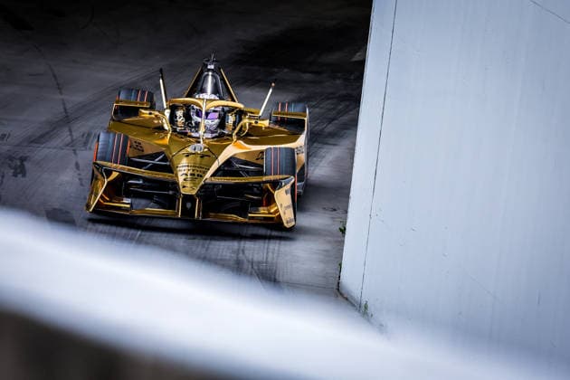 2026 FORMULA E LONDON ePRIX 77 BARNARD Taylor (gbr), DS Penske, DS E-Tense FE25, action during the London ePrix, 16th and 17th round of the 2025-26 ABB FIA Formula E World Championship, WM, Weltmeisterschaft on the ExCel London Circuit from August 14 to 16, 2026 in London, United Kingdom - LondonUnited Kingdom  Copyright: xPauloxMariax