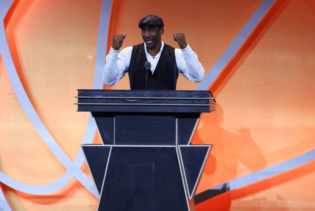 SPRINGFIELD, MA - AUGUST 15: Inductee Amar e Stoudemire speaks during the 2026 Naismith Basketball Hall of Fame Enshrinement Ceremony on August 15, 2026, at Symphony Hall in Springfield, MA. (Photo by M. Anthony Nesmith Icon Sportswire) BASKETBALL: AUG 15 Basketball Hall of Fame Enshrinement Ceremony EDITORIAL USE ONLY Icon26081523
