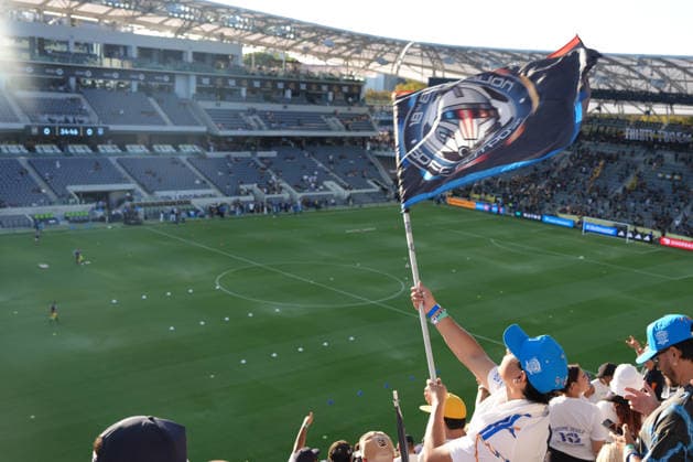 Fans attend an MLS, Fussball Herren, USA match between Los Angeles and San Diego at BMO stadium in Los Angeles, United States, 15 August 2026. MLS: Los Angeles vs San Diego !ACHTUNG: NUR REDAKTIONELLE NUTZUNG!  Copyright: xOmarxAlonsox AME9569 20260816-55021156338_1