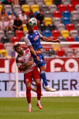 15.08.2026, GER, Fussball, Herren, 3. Liga , Saison 2026 2027, Fortuna Düsseldorf - TSG Hoffenheim II Fabian Schleusener (F95) und Klaus Gjasula (TSG II) im Kampf um den Ball *** 15 08 2026, GER, Soccer, Gentlemen, 3 League , Season 2026 2027, Fortuna Dusseldorf TSG Hoffenheim II Fabian SCHLEUSENER F95 and Klaus Gjasula TSG II in Fight to the Ball Copyright: xSvenxHanischx