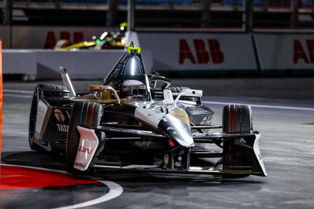 Antonio Felix da Costa (Jaguar TCS Racing, 13) drittes freies Training Free Practice 3, ABB FIA Formula E World Championship, WM, Weltmeisterschaft London e-Prix 2026, Vereinigtes Koenigreich, Saison 12 2025 26, Runde 17, 16.07.2026, ABB FIA Formula E World Championship, London e-Prix 2026, Vereinigtes Koenigreich, Saison 12 2025 26, Runde 17, 16.07.2026 London *** Antonio Felix da Costa, Jaguar TCS Racing, 13th in Free Practice 3, ABB FIA Formula E World Championship, 2026 London e-Prix, United Kingdom, Season 12 (2025–26), Round 17, July 16, 2026, ABB FIA Formula E World Championship, 2026 London e-Prix, United Kingdom, Season 12 (2025–26), Round 17, July 16, 2026, London Copyright: xEibner-Pressefoto LauraxRoemerx EP_LRR