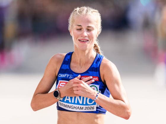 260816 Alisa Vainio of Finland celebrates when competing in women™s marathon during day 7 of the 2026 European Athletics Championships on August 16, 2026 in Birmingham. Photo: Mathias Bergeld BILDBYRAN kod MB MT1072 friidrott athletics friidrett friidrotts-em em friidretts-em 2026 european athletics championships 7 bbeng maraton marathon jubel *** August 16, 2026: Alisa Vainio of Finland celebrates while competing in the women’s marathon on Day 7 of the 2026 European Athletics Championships on August 16, 2026 in Birmingham. Photo by Mathias Bergeld, BILDBYRAN, code MB MT1072. track and field, athletics, friidrett, friidrotts EM, 2026 European Athletics Championships, Day 7, marathon, celebration  Copyright: MATHIASxBERGELD BB260816MB050