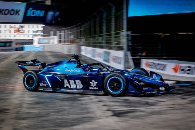 2026 FORMULA E LONDON ePRIX Formula E GEN4 test, action during the London ePrix, 16th and 17th round of the 2025-26 ABB FIA Formula E World Championship, WM, Weltmeisterschaft on the ExCel London Circuit from August 14 to 16, 2026 in London, United Kingdom - LondonUnited Kingdom  Copyright: xPauloxMariax