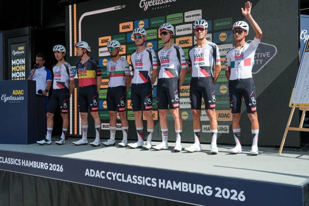 Deutschland: Hamburg - Buxtehude: ADAC Cyclassics 2026 (1.UWT), UCI Worldtour, Männer Elite, Eintages Radrennen: Teampraesentation in Buxtehude: Team UAE Team Emirates - XRG (WT) *** Germany, Hamburg, Buxtehude, ADAC Cyclassics 2026, 1 UWT, UCI World Tour, Men s Elite, One-Day Cycling Race, Team Presentation in Buxtehude, Team UAE Team Emirates, XRG WT Copyright: xStefanxTrochax