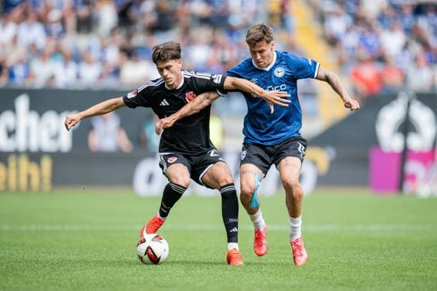 Football, 2nd Bundesliga, Arminia Bielefeld v Energie Cottbus