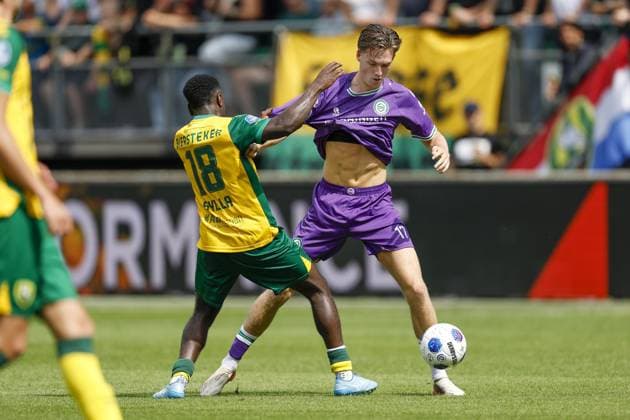 THE HAGUE - (lr) Sekou Sylla of ADO Den Haag, David van der Werff of FC Groningen during the Dutch Eredivisie match between ADO Den Haag and FC Groningen at the WerkTalent Stadion on 16 August 2026 in Amsterdam, the Netherlands. MAURICE VAN STEEN ANP Eredivisie 2026-2027 xVIxANPxSportx xxANPxIVx 565605595 originalFilename: 565605595.jpg