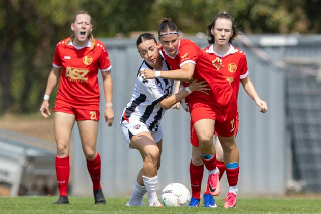 DFB-Pokal Playoffs Frauen: 1. FFV Erfurt vs. FC Ingolstadt 04; Erfurt; 16.08.2026 Laura Krug ( 11; 1. FFV Erfurt) gegen Paula VidoviÄ‡ ( 11; FC Ingolstadt 04) DFB-Pokal Playoffs Frauen: 1. FFV Erfurt vs. FC Ingolstadt 04; Sportforum Johannesplatz Erfurt; 16.08.2026 DFB REGULATIONS PROHIBIT ANY USE OF PHOTOGRAPHS AS IMAGE SEQUENCES AND OR QUASI-VIDEO. *** DFB Cup Playoffs Women s 1: FFV Erfurt vs. FC Ingolstadt 04, Erfurt, August 16, 2026, Laura Krug 11 1, FFV Erfurt vs. Paula Vidovic 11 FC Ingolstadt 04 DFB Cup Playoffs Women s 1 FFV Erfurt vs. FC Ingolstadt 04 Sportforum Johannesplatz, Erfurt, August 16, 2026 DFB regulations prohibit any use of photographs as image sequences and or QUASI-VIDEO Copyright: xBEAUTIFULxSPORTS Duehringx