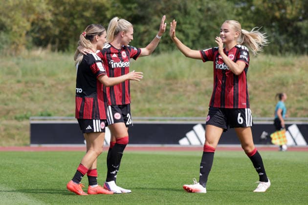 16.08.2026, xgrfx, Fussball Testspiel Frauen , OL Lyonnes - Eintracht Frankfurt v.l. Tor, Ereleta Memeti zum 1:2 (Eintracht Frankfurt) (DFL DFB REGULATIONS PROHIBIT ANY USE OF PHOTOGRAPHS as IMAGE SEQUENCES and or QUASI-VIDEO) Herzogenaurach *** August 16, 2026, xgrfx, Women s Soccer Friendly Match, OL Lyonnes vs. Eintracht Frankfurt, goal, Ereleta Memeti scores the 1–2, Eintracht Frankfurt. DFL and DFB regulations prohibit any use of photographs as image sequences and or quasi-video. Herzogenaurach