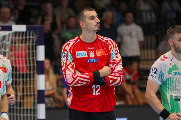 16.08.2026, xgox, Handball - Wartburg Cup SC Magdeburg - SG Flensburg-Handewitt emspor, v.l. Matej Mandic (Magdeburg, 12) enttaeuscht, schaut enttaeuscht, niedergeschlagen, disappointed Eisenach *** August 16, 2026, xgox, Handball Wartburg Cup: SC Magdeburg vs. SG Flensburg Handewitt, emspor; from left: Matej Mandic (Magdeburg), 12, looking disappointed, dejected, disappointed; Eisenach