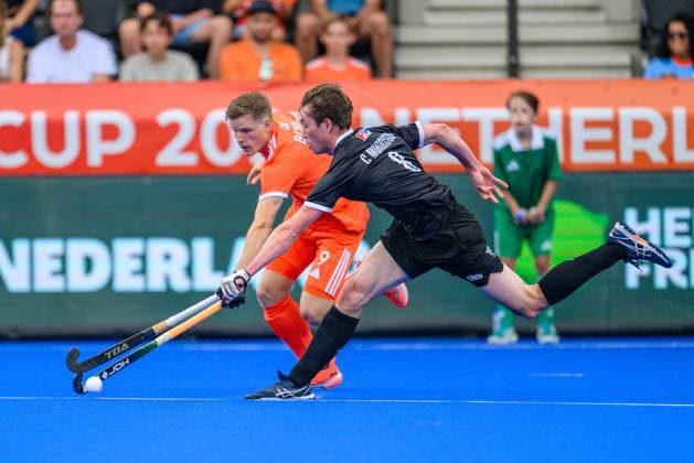 AMSTELVEEN, 16-08-2026, Wagener Stadion, FIH Hockey World Cup 2026 Men, 2026. Koen Bijen and Charlie Morrison during the game Netherlands - New Zealand (men). Netherlands - New Zealand (men)  x205782222x Copyright:
