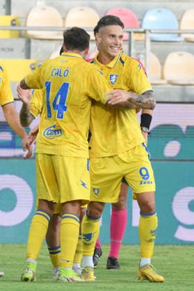 IPA87549861 - Antonio Raimondo of Frosinone Calcio celebrates after scoring a goal to make the score 3-0 during the Coppa Italia Freccia Rossa match between Frosinone Calcio and SS Juve Stabia at Benito Stirpe Stadium  Copyright: xAgostinoxGemito IPAxSportx xx 87549861