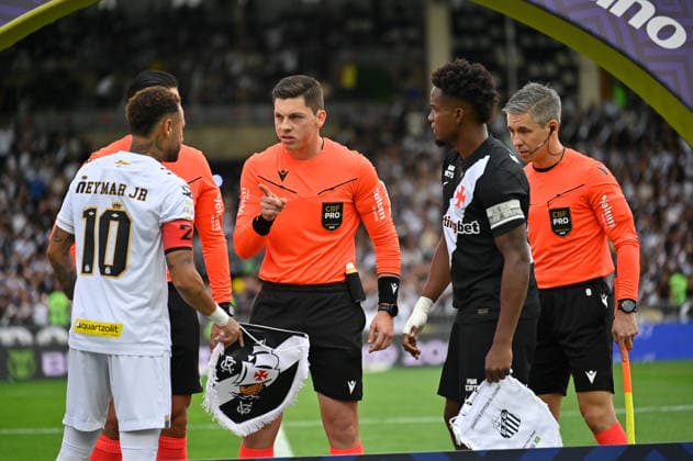 Vasco x Santos RIO DE JANEIRO, RJ - 16.08.2026: VASCO X SANTOS - Neymar during Vasco da Gama x Santos, a match valid for the 23rd round of the 2026 Brazilian Championship, held at the Sao Januario stadium, located in the city of Rio de Janeiro (RJ), on the afternoon of this Sunday (16). (Photo: Nayra Halm Fotoarena) x2999266x  NayraxHalm
