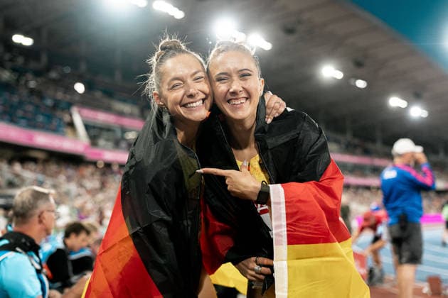 Sport Bilder des Tages Rebekka Haase (Sprintteam Wetzlar, 4x100m Mixed Staffel), Gina Lueckenkemper (SCC Berlin, 4x100m Mixed Staffel), GBR, Leichtathletik, Athletics, European Athletics Championships 2026, Leichtathletik Europameisterschaft 2026, Birmingham 2026, 09.08.2026, GBR, Leichtathletik, Athletics, European Athletics Championships 2026, Leichtathletik Europameisterschaft 2026, Birmingham 2026, 09.08.2026 Birmingham *** Rebekka Haase, Sprintteam Wetzlar, 4x100m mixed relay; Gina Lueckenkemper, SCC Berlin, 4x100m Mixed Relay, GBR, Track and Field, Athletics, 2026 European Athletics Championships, 2026 European Track and Field Championships, Birmingham 2026, August 9, 2026, GBR, Track and Field, Athletics, 2026 European Athletics Championships, 2026 European Track and Field Championships, Birmingham 2026, August 9, 2026, Birmingham Copyright: xStefanxMayerx EP_SMR