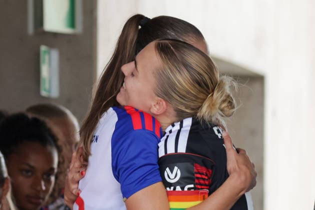 16.08.2026, xgrfx, Fussball Testspiel Frauen , OL Lyonnes - Eintracht Frankfurt v.l. Jule Brand (OL Lyonnes), Laura Freigang (Eintracht Frankfurt) (DFL DFB REGULATIONS PROHIBIT ANY USE OF PHOTOGRAPHS as IMAGE SEQUENCES and or QUASI-VIDEO) Herzogenaurach *** August 16, 2026, xgrfx, Women s Soccer Friendly Match, OL Lyonnes vs. Eintracht Frankfurt, Jule Brand (OL Lyonnes), Laura Freigang (Eintracht Frankfurt). DFL and DFB regulations prohibit any use of photographs as image sequences and or quasi-video. Herzogenaurach