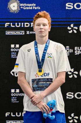 Nikita Baez of France, gold attends the medal ceremony of the Men™s 50m Freestyle Final during the European Aquatics Championships at the Olympic Aquatic Center in Paris (France), August 16, 2026. Giorgio Scala DBM - Deepbluemedia Insidefoto