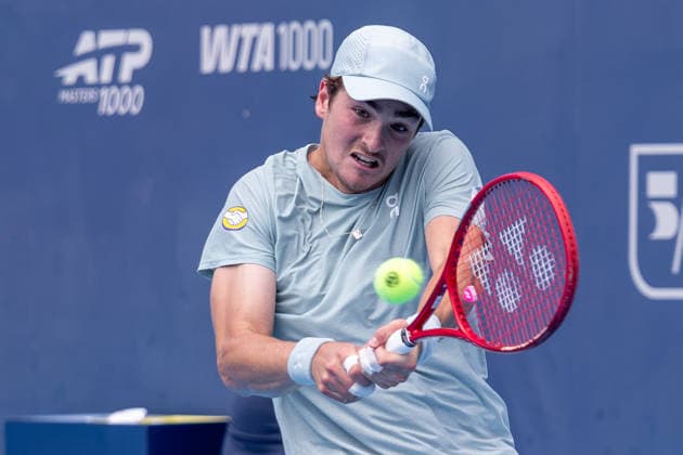 August 16, 2026, Mason, Ohio, U.S: Joao Fonseca (BRA) hits a two-handed backhand during SundayÃ¢â‚¬â ¢s second round of the Cincinnati Open at the Lindner Family Tennis Center , Mason, Oh. Mason U.S - ZUMAs304 20260816_zaf_s304_034 Copyright: xScottxStuartx