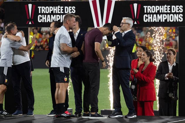 RC Lens vs PSG football match - Lens RC lens coach Dino Toppmoller celebrate after winning the French Super Cup (Trophee des Champions) football match between RC Lens and Paris Saint-Germain (PSG) at the Stade Bollaert-Delelis in Lens, northern France on August 16, 2026. Photo by Raphael Lafargue ABACAPRESS.COM Lens France  Copyright: xLafarguexRaphael ABACAx