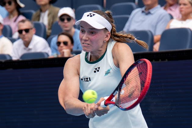 August 16, 2026, Mason, Ohio, U.S: Elena Rybakina (KAZ) hits a two-handed backhand during SundayÃ¢â‚¬â ¢s second round of the Cincinnati Open at the Lindner Family Tennis Center , Mason, Oh. Tennis 2026 - Cincinnati Open WTA, Tennis Damen  - ZUMAs304 20260816_zaf_s304_121 Copyright: xScottxStuartx