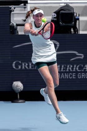 August 16, 2026, Mason, Ohio, U.S: Elena Rybakina (KAZ) hits a two-handed backhand during SundayÃ¢â‚¬â ¢s second round of the Cincinnati Open at the Lindner Family Tennis Center , Mason, Oh. Mason U.S - ZUMAs304 20260816_zaf_s304_158 Copyright: xScottxStuartx