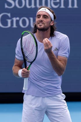 August 16, 2026, Mason, Ohio, U.S: Stefanos Tsitsipas (GRE) reacts to his coaches after a shot during SundayÃ¢â‚¬â ¢s second round of the Cincinnati Open at the Lindner Family Tennis Center , Mason, Oh. Mason U.S - ZUMAs304 20260816_zaf_s304_226 Copyright: xScottxStuartx