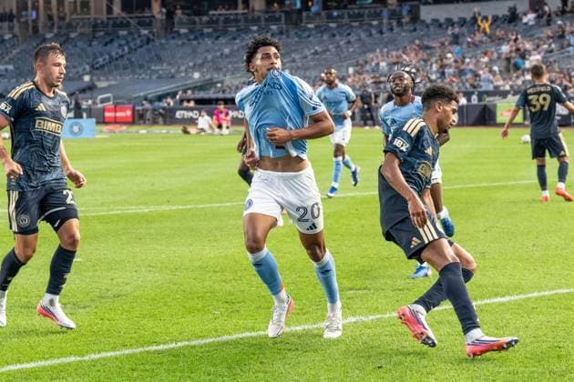 August 16, 2026, Bronx, New York, USA: Luighi Hanri Sousa Santos (20) of NYCFC celebrates scoring goal from penalty spot during MLS, Fussball Herren, USA regular season game between NYCFC and Philadelphia Union at Yankee stadium in New York, NY on August 16, 2026. Philadelphia won 3 - 2. MLS Regular Season Game Between NYCFC And Philadelphia Union  - ZUMAr339 20260816_znp_r339_025 Copyright: xLevxRadinx