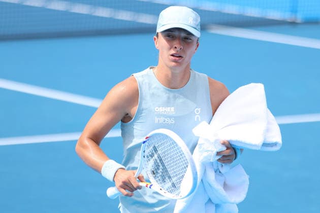 MASON, OHIO - AUGUST 17: Iga Swiatek of Poland in action during day seven of the Cincinnati Open at the Lindner Family Tennis Center on August 17, 2026 in Mason, Ohio.  Copyright: xShainaxBenhiyoun SPPx Sportspressphoto_SPR210217