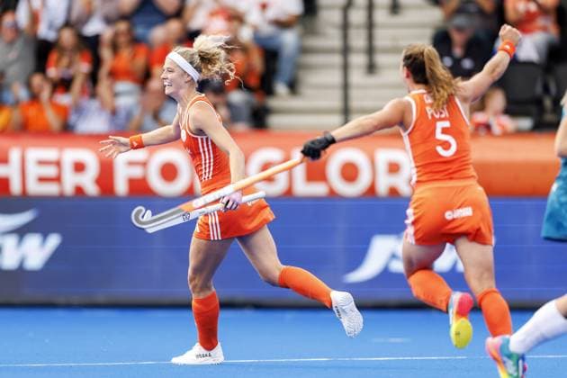 AMSTELVEEN - Yibbi Jansen of the Netherlands celebrates scoring the 1-0 during the group stage match at the Hockey World Cup between Australia and the Netherlands at the Wagener Stadium. KOEN VAN WEEL ANP xVIxANPxSportx xxANPxIVx 565702522 originalFilename: 565702522.jpg