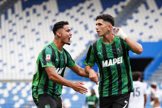 Sassuolo s Cristian Volpato celebrates with Sassuolo s Simone Cinquegrano after scoring the 1-0 goal for his team during the Round of 32 of Frecciarossa Italian Cup 2026 2027 match between Sassuolo and Cesena at Mapei Stadium CittÃ del Tricolore - Soccer - Reggio Emilia, Italy - Monday August 17, 2026  Copyright: xMassimoxPaolone LaPressex